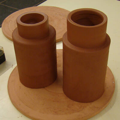 pottery

